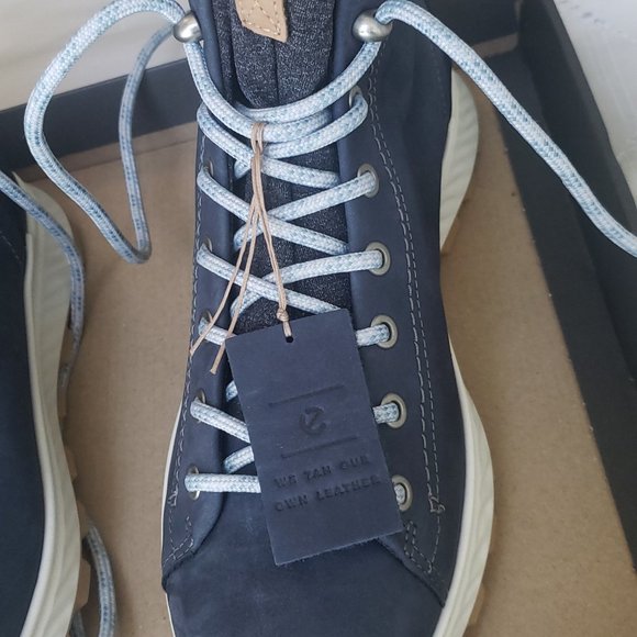 ExoStrike Women Boots (YAK LEATHER & WATERPROOF)(BRAND NEW, NIB) - Picture 4 of 8